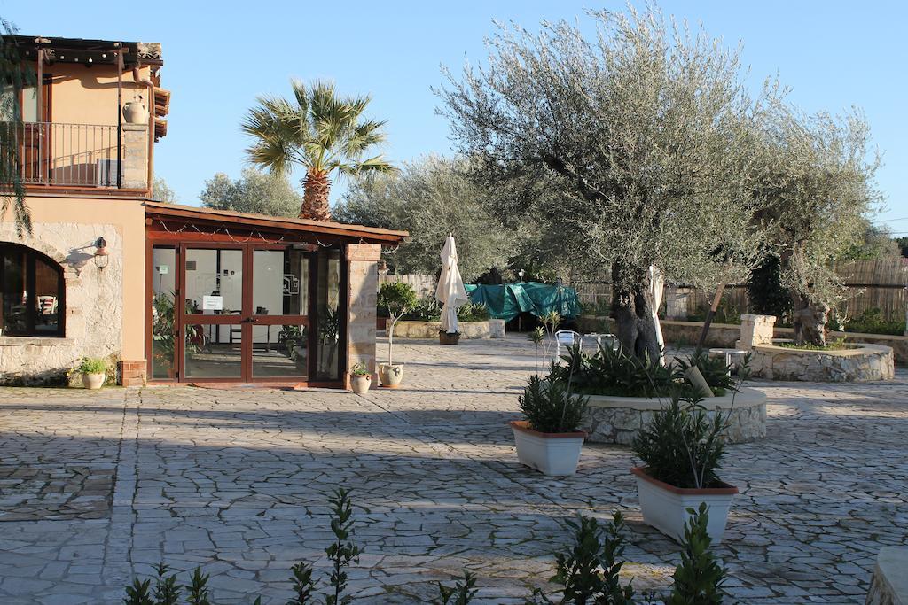 B&B Casale Siciliano Di Miryam Tiralongo Avola Dış mekan fotoğraf