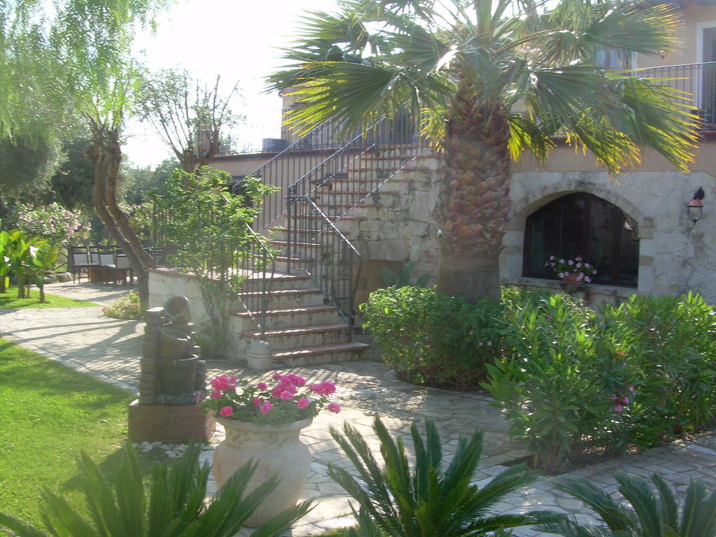 B&B Casale Siciliano Di Miryam Tiralongo Avola Dış mekan fotoğraf