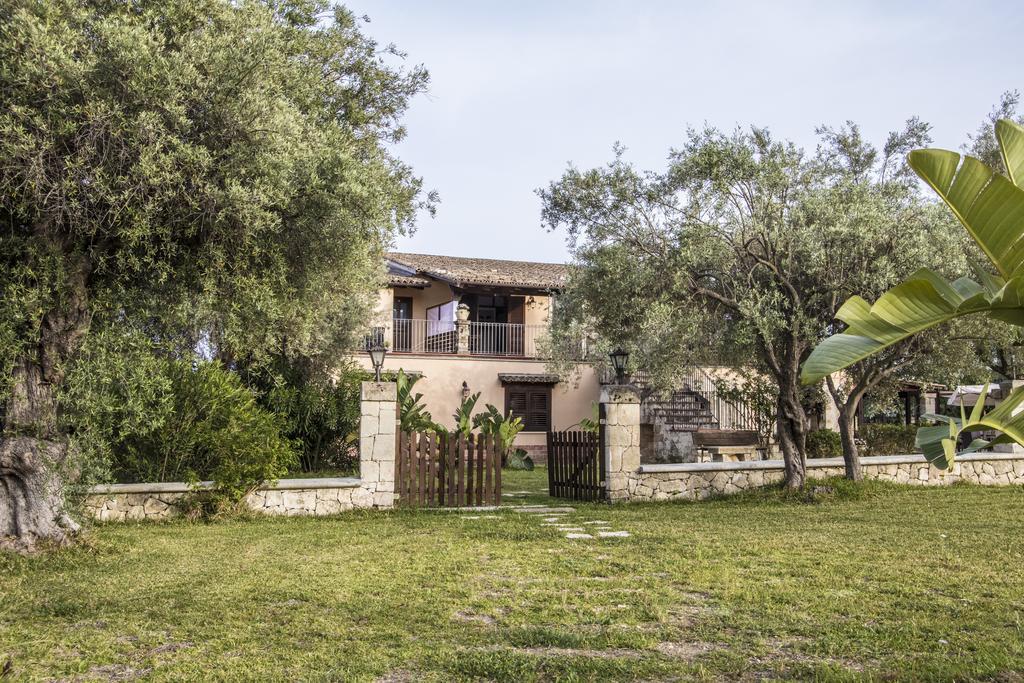 B&B Casale Siciliano Di Miryam Tiralongo Avola Dış mekan fotoğraf
