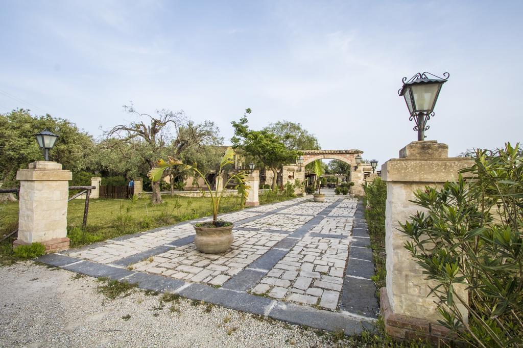 B&B Casale Siciliano Di Miryam Tiralongo Avola Dış mekan fotoğraf