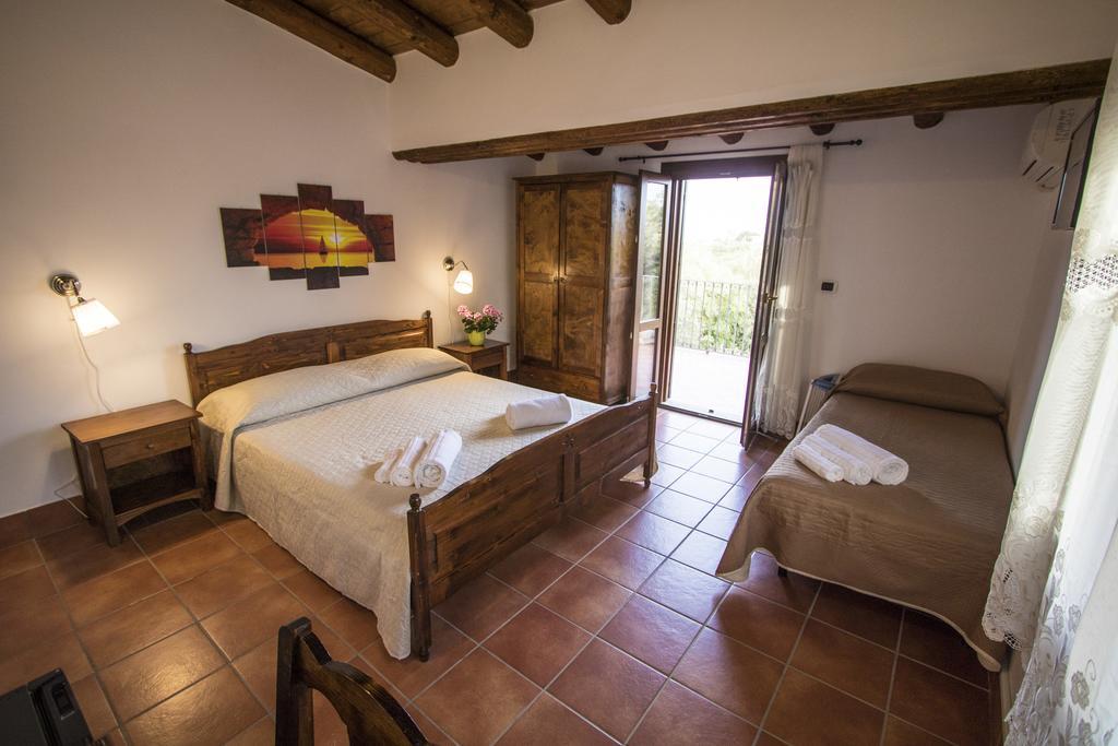 B&B Casale Siciliano Di Miryam Tiralongo Avola Dış mekan fotoğraf