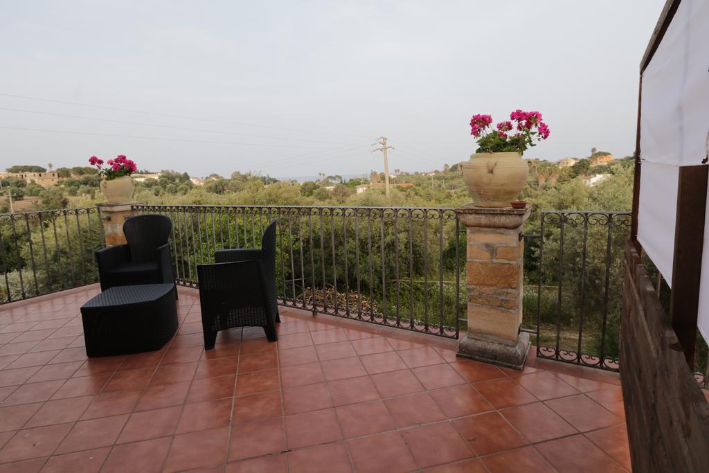 B&B Casale Siciliano Di Miryam Tiralongo Avola Dış mekan fotoğraf